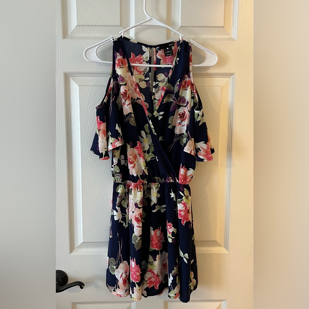 Aqua Women’s Skort Dress size small